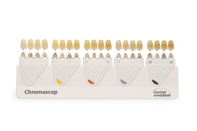 Разцветка Chromascop – Ivoclar